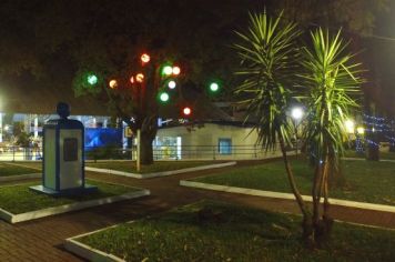 Foto - Praça de Ajuricaba 