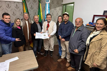 Deputado Pompeo de Mattos oficializa recurso de R$ 200 mil para Ajuricaba