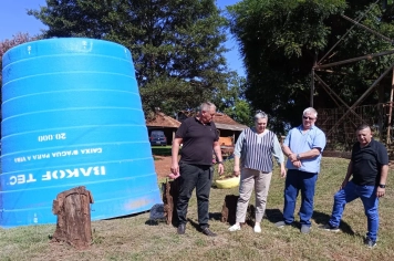 Administração Municipal entrega reservatório à Comunidade da Linha 21 