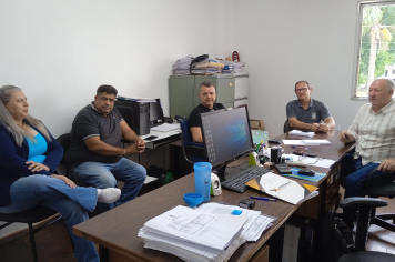 Engenheiros responsáveis pela recuperação da ERS-514 acertam detalhes para início das obras