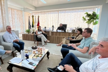 Prefeito participa de reunião da Amuplam em Condor