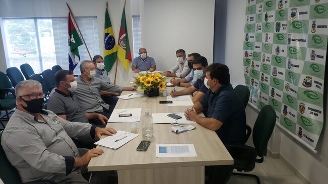 Equipes de obras intensificam serviços com a volta das chuvas