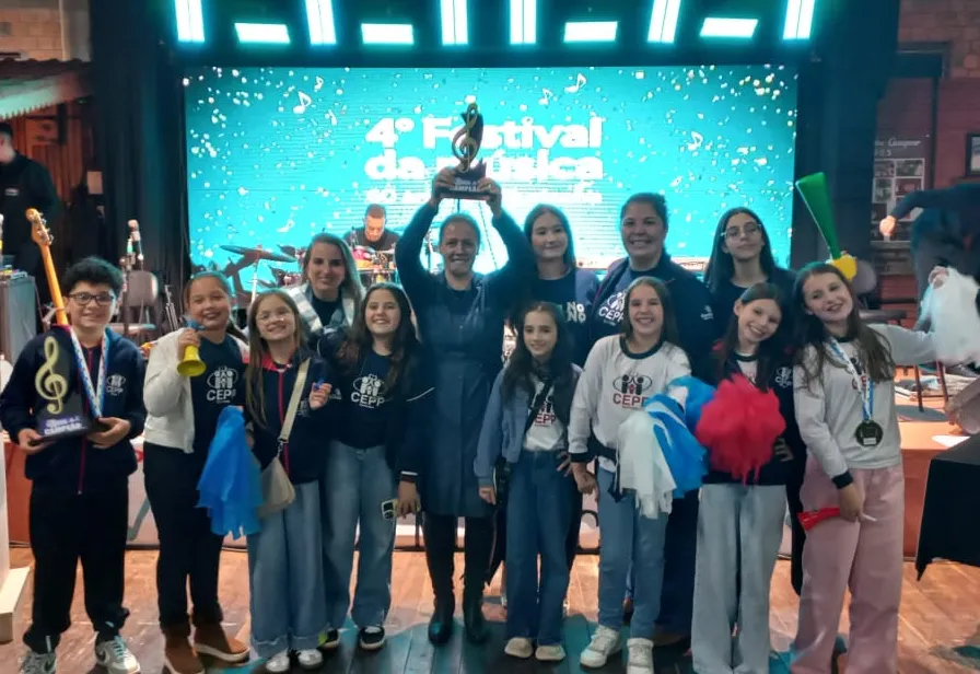 Festival da Música reuniu grande público no CTG na sexta-feira