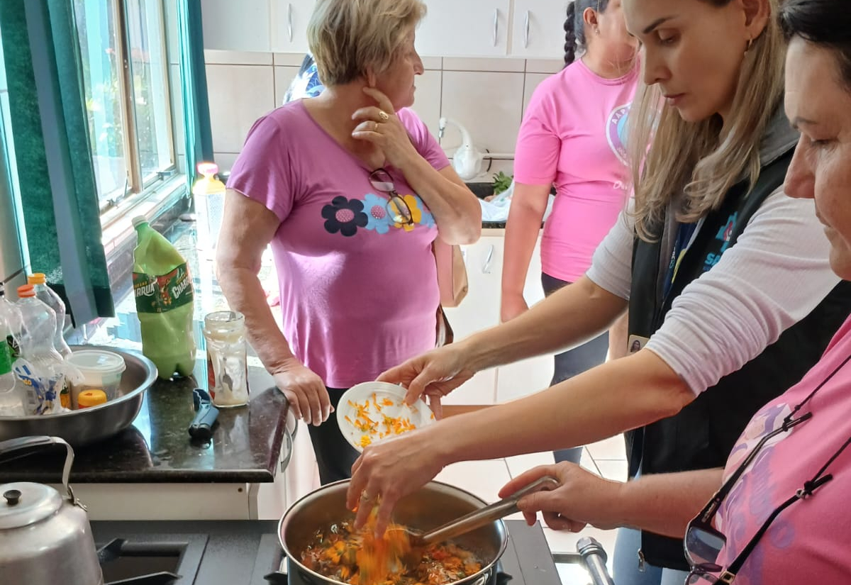 Oficina aborda uso de plantas medicinais 