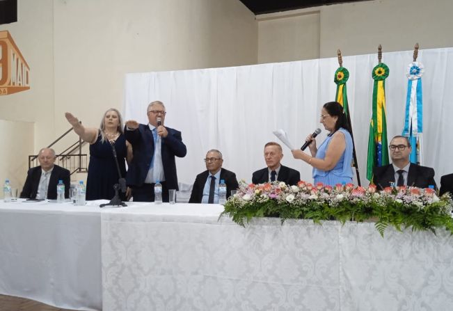 Posse do Prefeito Paulo Dolovitsch e da Vice-prefeita Vera Adoryan marca início de novo ciclo em Ajuricaba