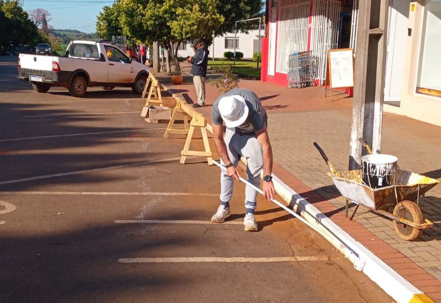 Secretaria de Obras intensifica melhorias nas ruas para a Semana da Pátria