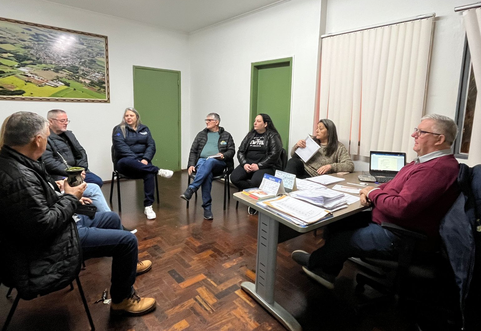 Prefeitura e ACI discutem alternativas para fortalecer o comércio local